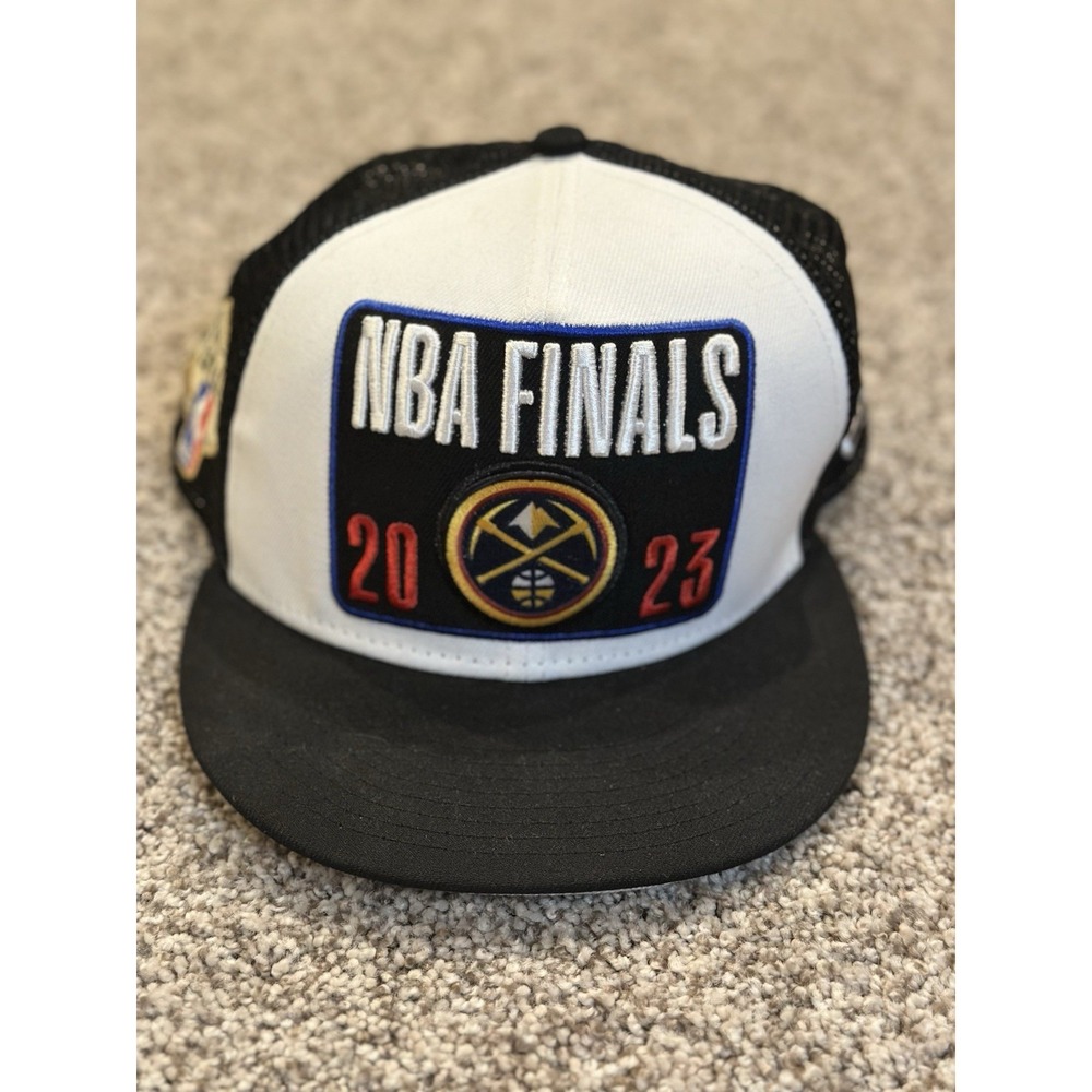 New Era Denver Nuggets NBA Finals 2023 On-Court Snapback Trucker Hat Black